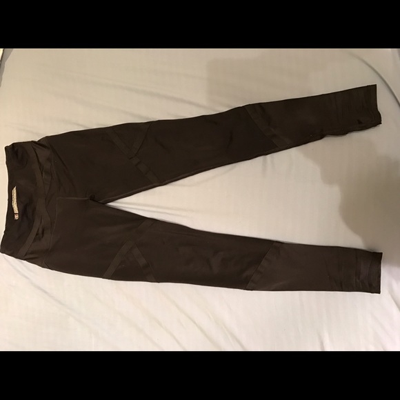 ‼️CLOSET CLEANOUT‼️ VSX Sport Mesh Legging