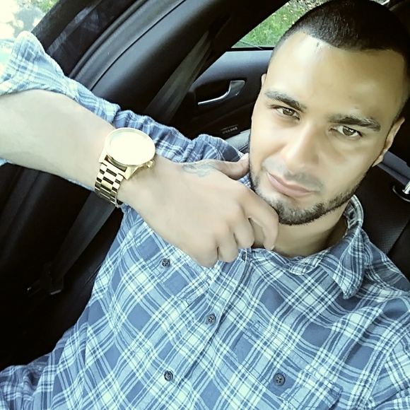 Meet your Posher, Em - Picture 5 of 6