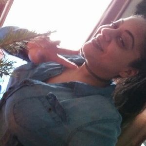 Meet your Posher, Jasmine