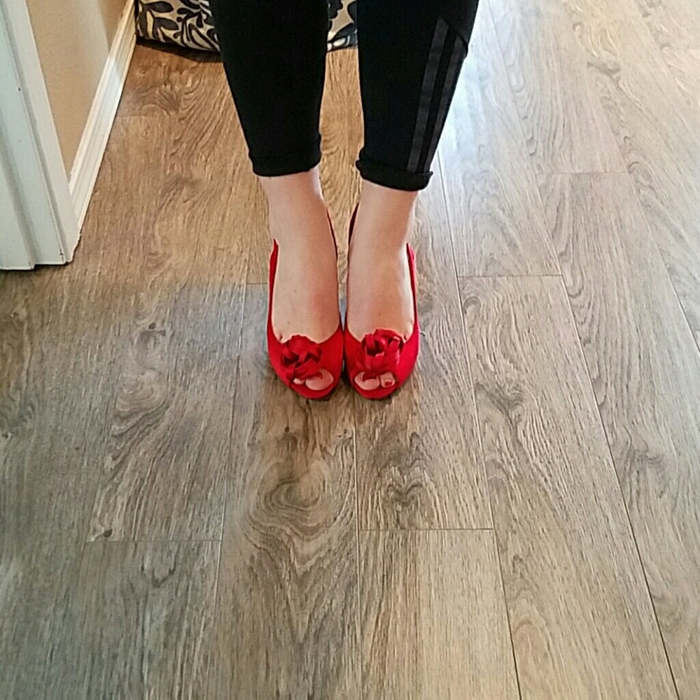 Kate Spade New York Peep Toe Heels
