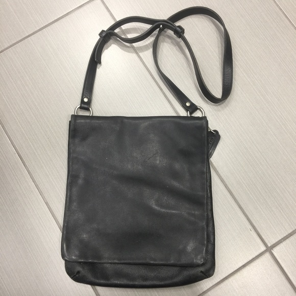 Large Leather Coach Crossbody Bag