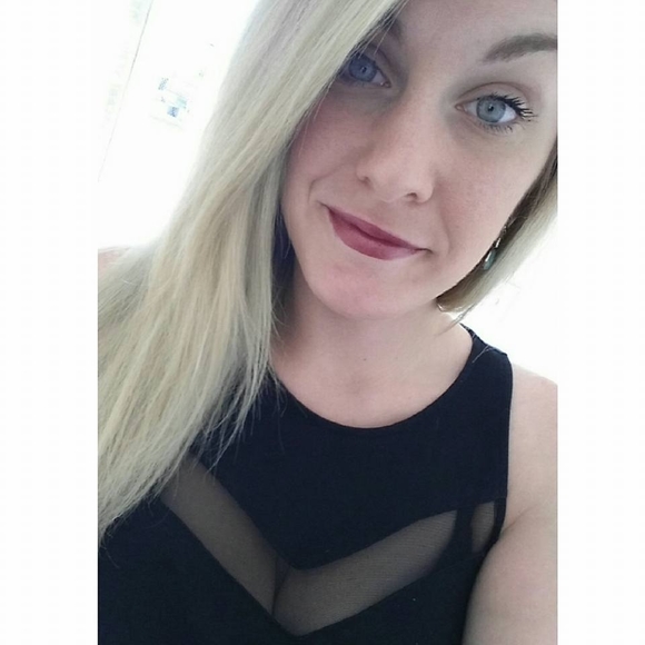 Meet your Posher, Alyse