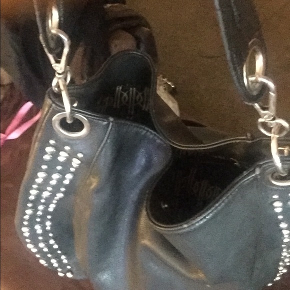 Black purse - Picture 3 of 3