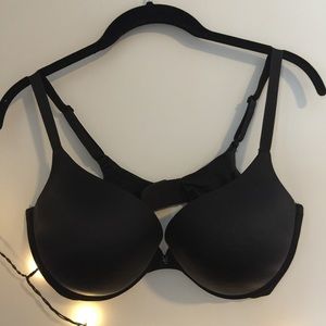 Victoria's Secret Push-Up Bra!
