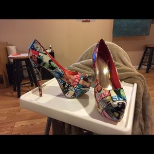 SHI by Journey cover shoot platform stiletto