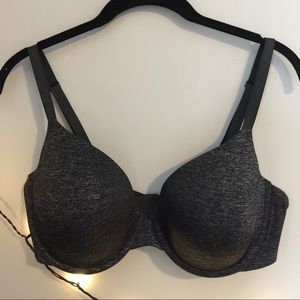 Victoria's Secret T-Shirt Bra!