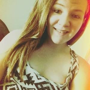 Meet your Posher, Taylor dawn