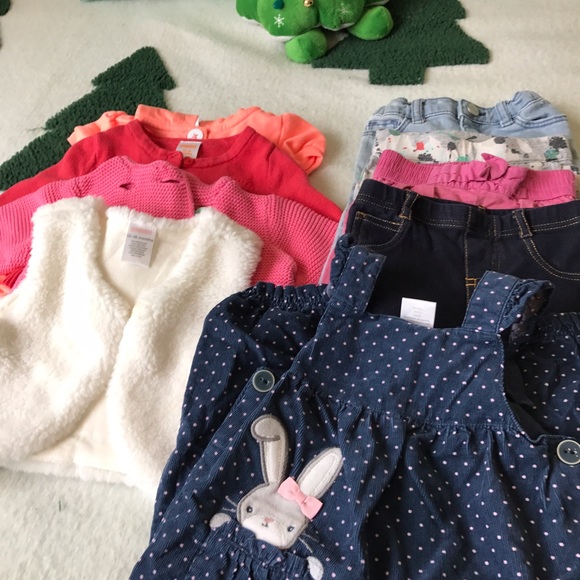 Bundle of girls clothes