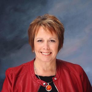 Meet your Posher, Denise