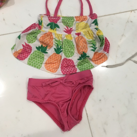 Swimming suit