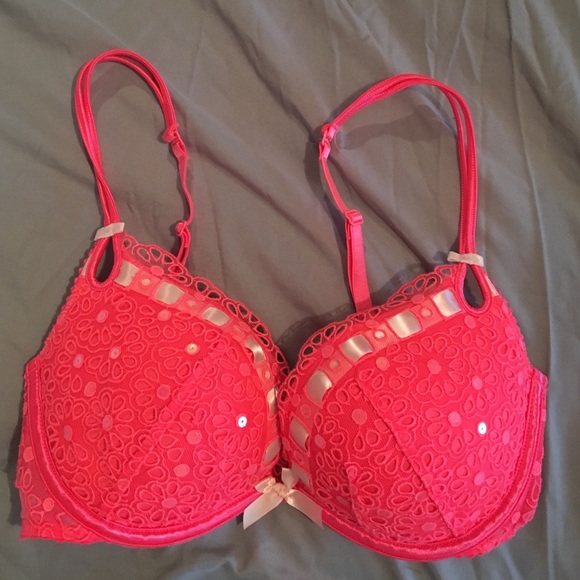 Victoria's Secret bra
