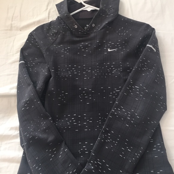 Nike pullover - Picture 1 of 2