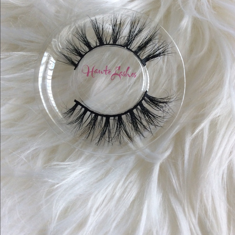 100% Authentic Luxury 3D Mink Eyelashes