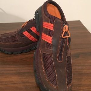 Cole Hana / Nike Air slides