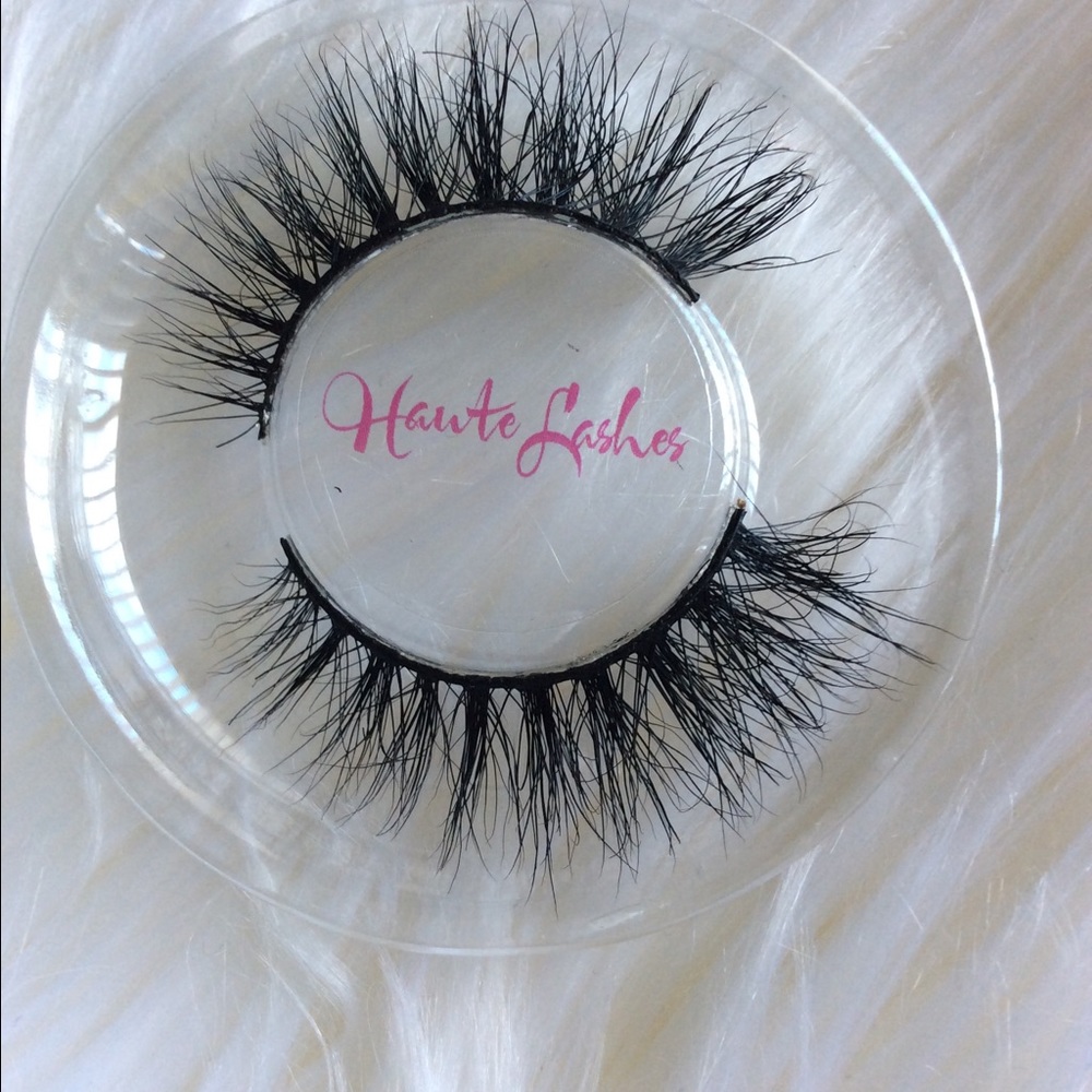 100% Authentic Luxury 3D Mink Eyelashes