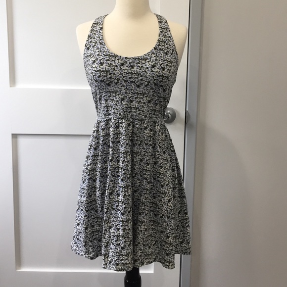 🌤Floral Sundress Forever 21