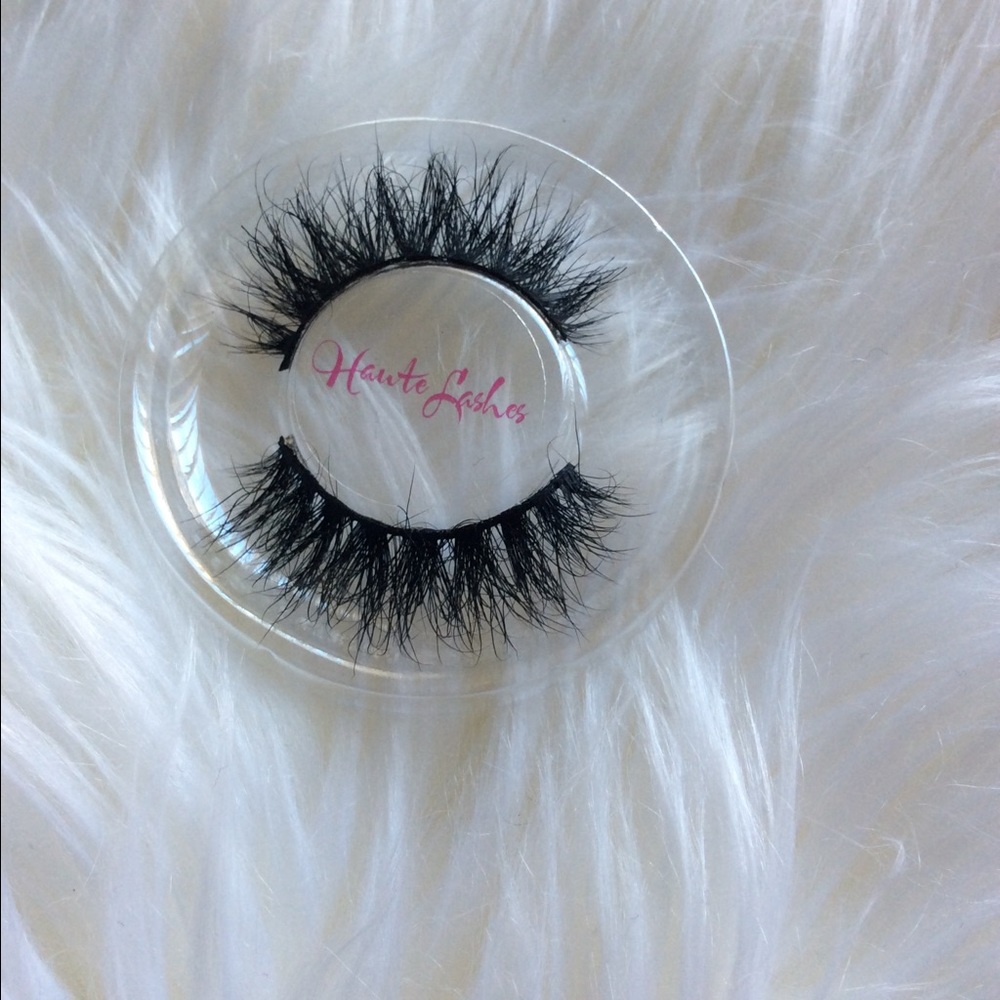 100% Authentic Luxury 3D Mink Eyelashes
