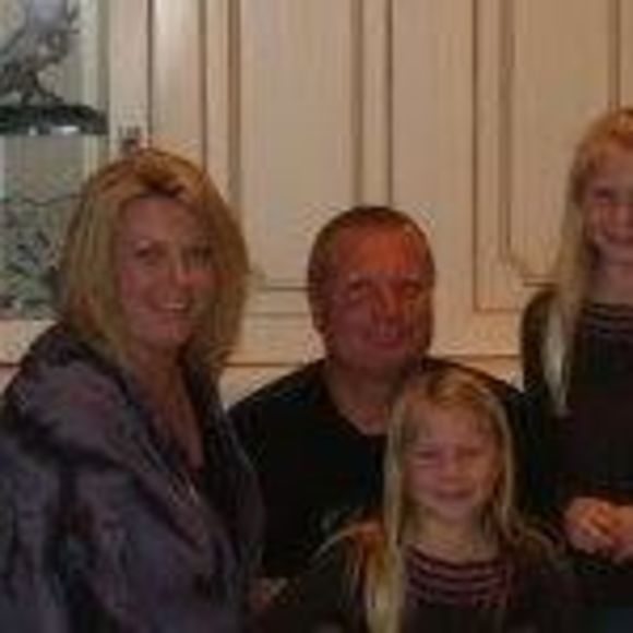 Meet your Posher, June - Picture 1 of 1