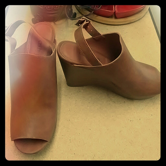 Platform shoes