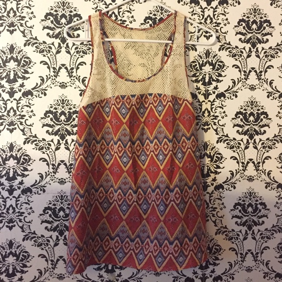 Aztec print tank