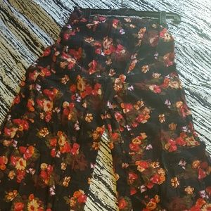 Floral print culottes style pants.