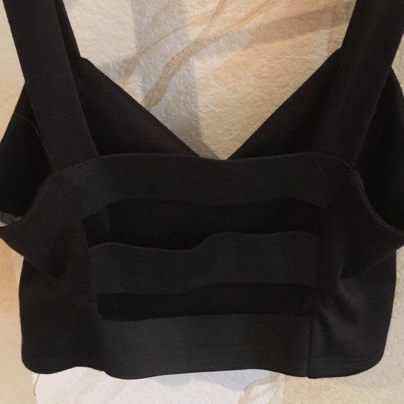 Crop Top - Picture 2 of 3