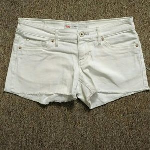 White Levi's Shorts