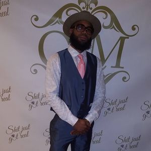 Meet your Posher, Adonis