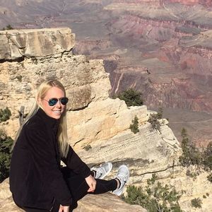 Meet your Posher, Tara