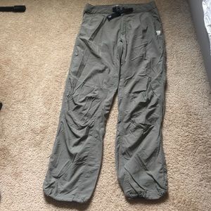 Mountain Hardwear hiking pants size M