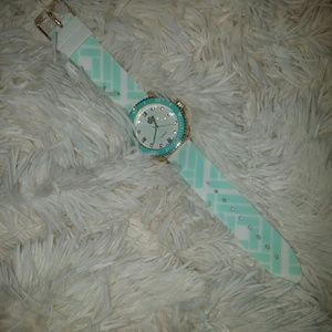 Large face women's watch