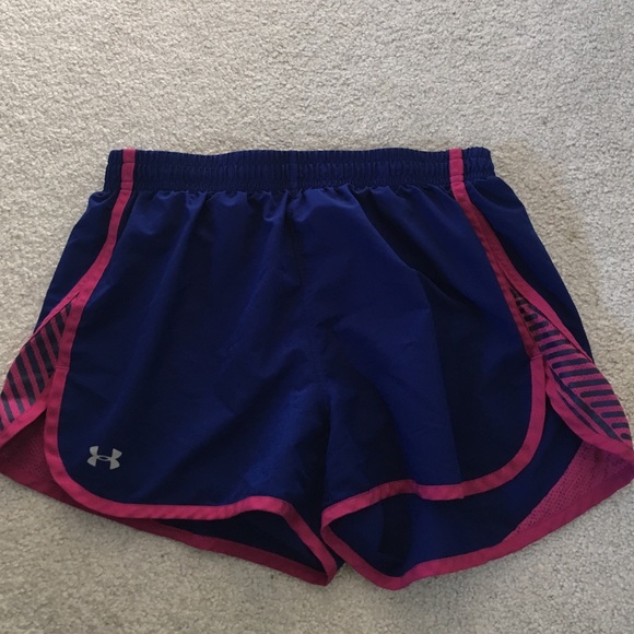 Under armor athletic shorts - Picture 1 of 1