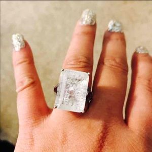 Rare Genuine crushed quartz crystal size 5