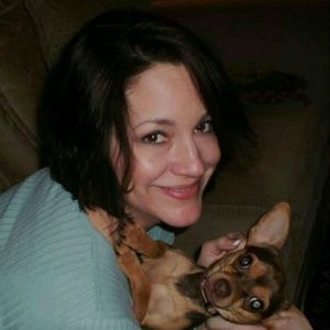 Meet your Posher, April