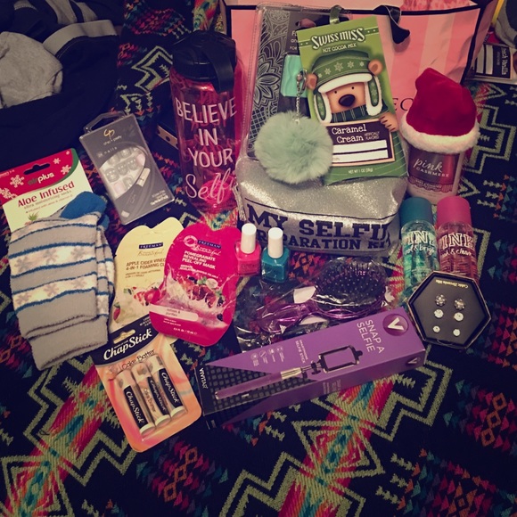 Bundled Gift Set😊❤️❤️