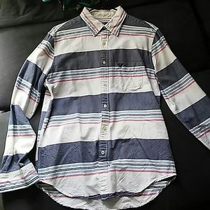 American eagle button down