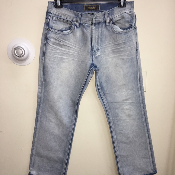 Men's cross detail distressed casual jeans