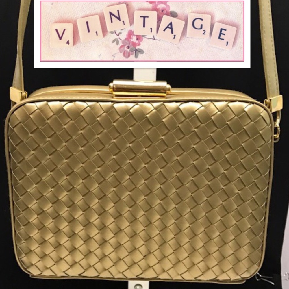 MADE IN INDIA purse NWOT