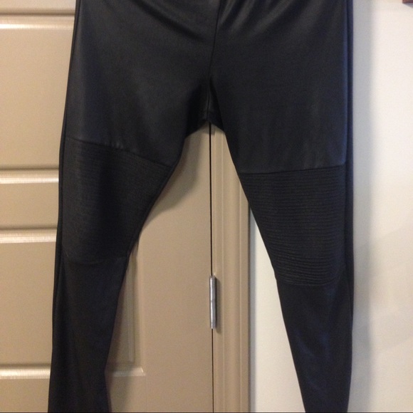 Leggings - Picture 2 of 3