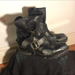 jeffrey campbell distressed leather brit