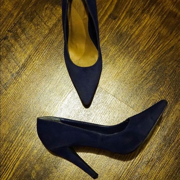 Forever 21 Shoes - Forever 21 Navy Suede Pumps