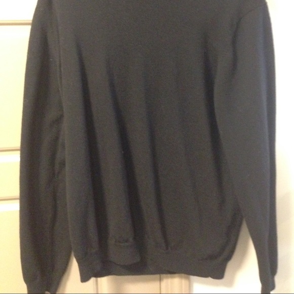 Turtle neck - Picture 2 of 3