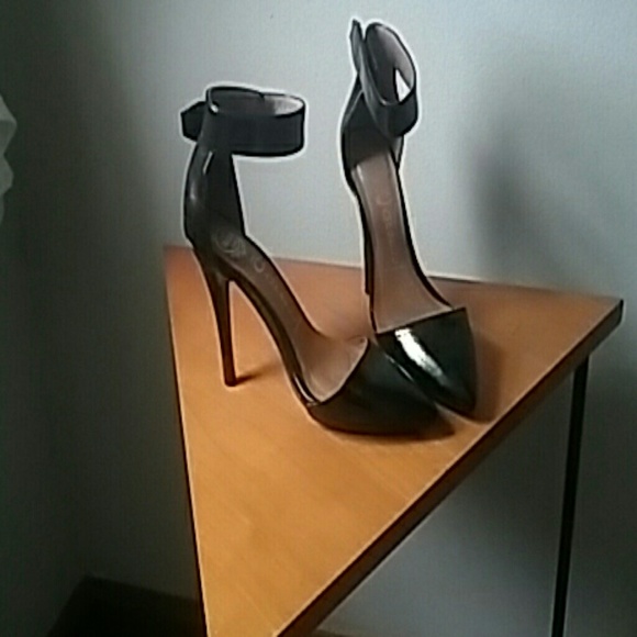 Oil slick pumps