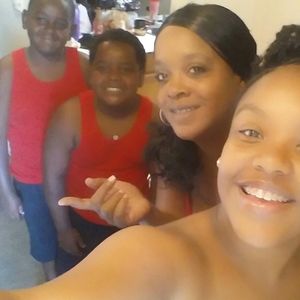 Meet your Posher, Annie