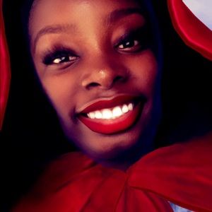 Meet your Posher, Stacie