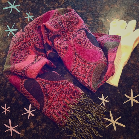 NWOT Pashmina & Silk scarf