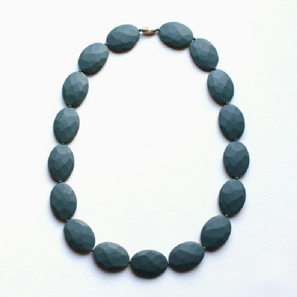 Chewbeads Hudson Necklace in Stormy Grey