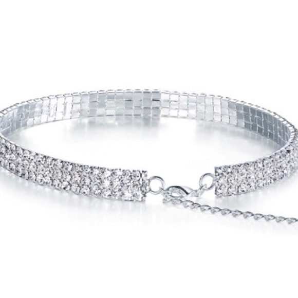 Eva Crystal Diamonds Choker - 3 Rows - Picture 6 of 7