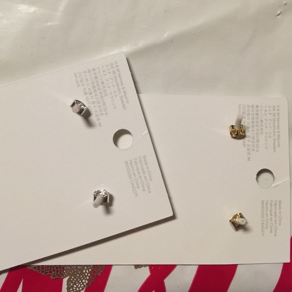 H&M Jewelry - Earrings H&M Jewelry - Earrings