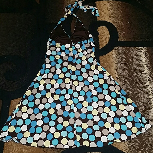 Dress - Picture 2 of 3